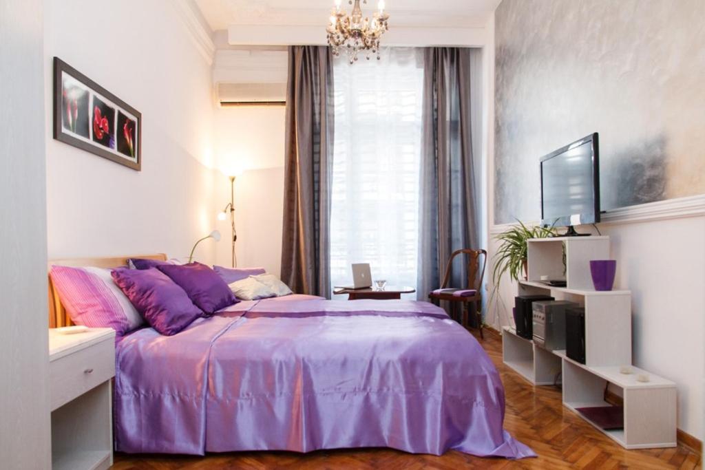 City Center Apartment With Balcony Belgrado Exterior foto